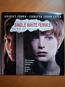 laserdisc đź“€ SINGLE WHITE FEMALE ( USA ) 1 disque " Edition de luxe " - Photo 1/4