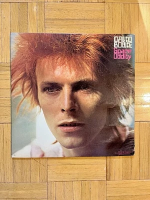 VTG David Bowie – Space Oddity, 1983 Reissue Vinyl LP, RCA Victor  (VG+/VG) - Image 1 of 4