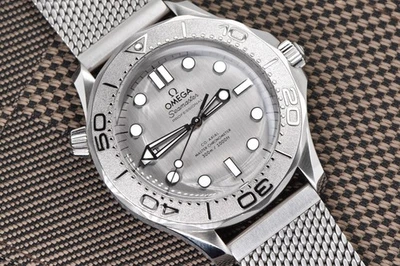 2025 Omega Seamaster Professional Diver 300M 42mm Steel 210.30.42.20.06.002 FS - Image 1 of 4