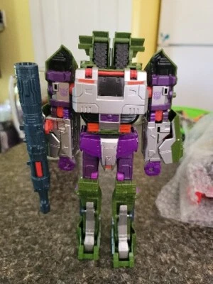 Transformers Generations Combiner Wars Armada Megatron Leader Headless Class - Image 1 of 3