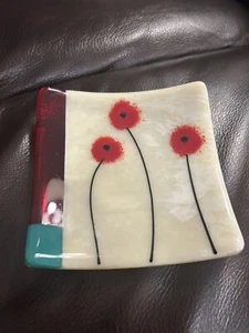 Red Poppy Ring Or Trinket Dish Glass Art 4.5”x4.5” - Picture 1 of 4