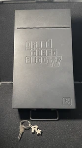 Grand Theft Auto 4 GTA 4 IV Collectors Edition Metal Bankers Lock Box w/ Key - Picture 1 of 9