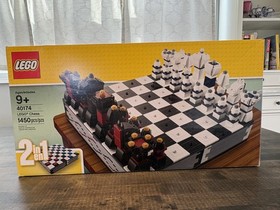 LEGO 40174 Chess  Game 2 in 1 Building Set Retired NEW SEALED