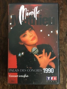 MIREILLE MATHIEU .. PALAIS DES CONGRES 1990 / Concert intégral VHS - Picture 1 of 4
