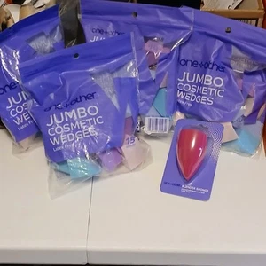 ONE + OTHER CVS JUMBO COSMETIC WEDGES LATEX FREE 60 WEDGES & BLENDER SPONGE - Picture 1 of 8