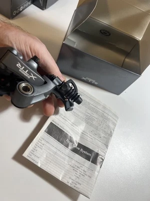 Nuevo de Lote Antiguo Shimano XTR RD-M952-SGS NUEVO Desviador Trasero Jaula Larga 9 Velocidades Bicicleta de Montaña Foto 1 de 4