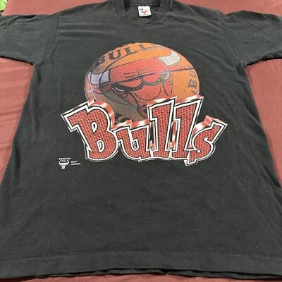 Винтажная черная футболка 90-х с одной строчкой NBA Chicago Bulls XL — РЕДКАЯ - Изображение 1 из 4