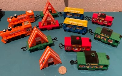 Whataville Express Holiday Train 2006-2009 Whataburger Whatakids Meal Toys - Image 1 of 4