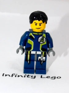 LEGO Agent Chase Minifigure Agent Speedboat Rescue (8633) - Picture 1 of 3