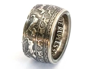 Anello con monete Sri Lanka 5 rupie 1957 argento buddismo 925 taglia 60-74 - Foto 1 di 6
