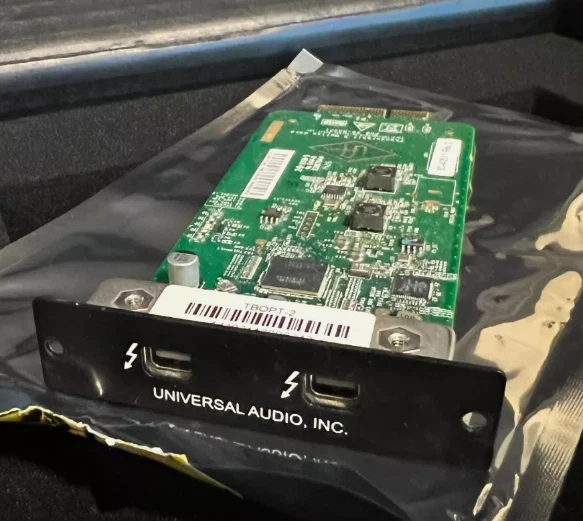 UAD Universal Audio Thunderbolt 2 Option Card for Apollo Firewire interface - Image 1 of 1