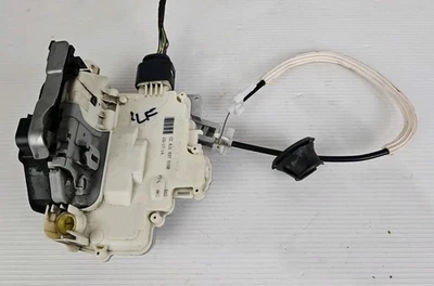 Actuador de bloqueo de pestillo de puerta del lado del conductor delantero izquierdo Porsche Cayenne 958 2011-18 OEM Foto 1 de 4