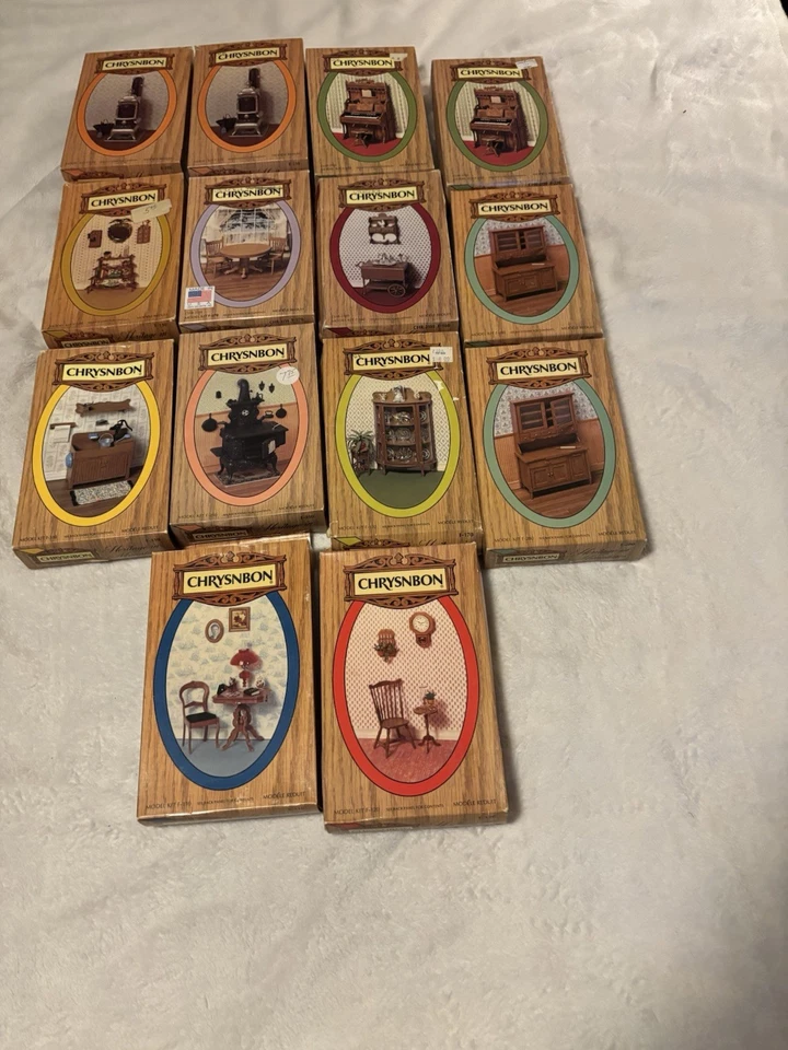 Chrysnbon 微型套件 14 件套复古套件 #2 — 第 1/3 张图片