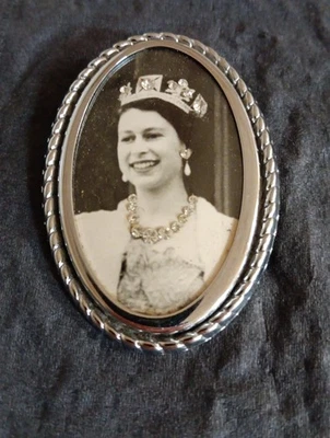 Vintage 1953 Queen Elizabeth II Coronation Souvenir Rhinestone Accents Brooch - Image 1 of 4