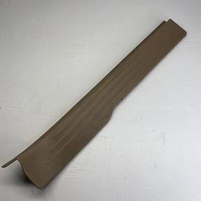 Panel de umbral de puerta delantera derecha Ford Expedition 1997-2002 F75B-7813200-AGW OEM Foto 1 de 4