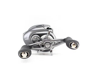 Shimano Reel Baitcast Bantam Right Hand 044617 - Picture 1 of 6