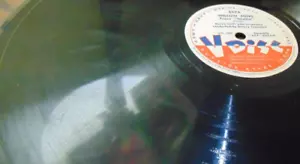 78RPM VDisc V Disc 847 Herva Nelli + Arturo Toscanini -Willow Song /Ave Maria, V - Picture 1 of 5