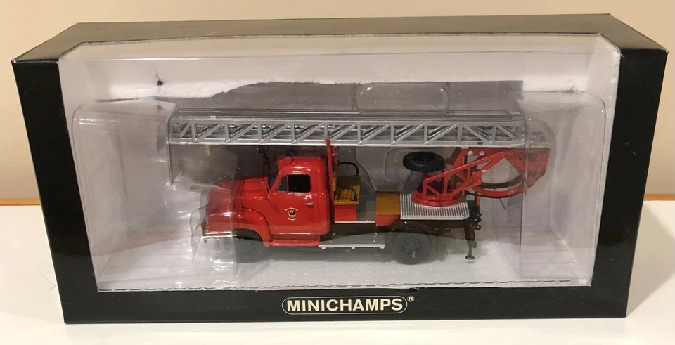 Minichamps Opel Blitz Firetruck Ladder DL18 1:43 - Image 1 of 2
