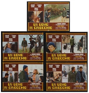 UN UOMO IN GINOCCHIO Damiano Damiani 1979 E. Giorgi, Gemma Poster Fotobusta 5pz. - Foto 1 di 4