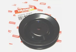 Yanmar Water Pump Pulley -2GM-2GM20-3GM-3GM30-2YM20-3YM30 - 124070-42400 - Picture 1 of 1