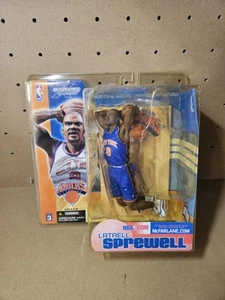 Latrell Sprewell McFarlane Sportspicks NBA Series 3 Knicks #8 blau Trikot neu in Verpackung - Bild 1 von 14