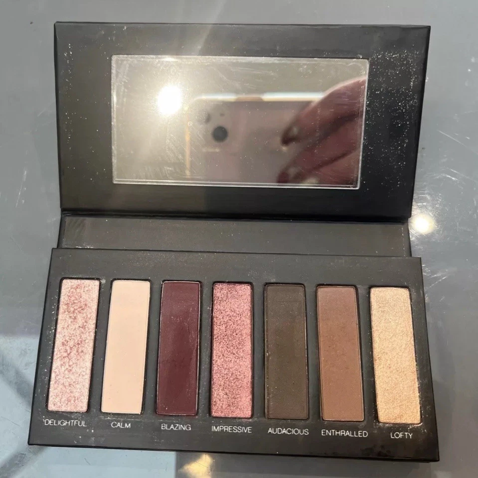 💜no Box - Younique Moodstruck Addiction Shadow Palette 6 💜 - Image 1 of 1