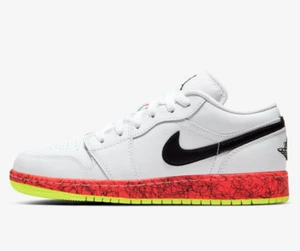 Air Jordan 1 Low GS - 4,5Y - CV9548-100 bianco nero cremisi volt BG multicolore - Foto 1 di 6