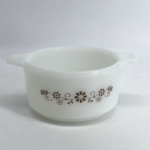 VTG MCM DYNAWARE PYREX PYR-O-REY BROWN DAISY MILK GLASS CASSEROLE DISH RAMEKIN - Picture 1 of 8