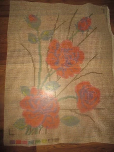 Vintage ROSES On WHITE RUG Or WALL HANGING Latch Hooking CANVAS - 1980's - Picture 1 of 2