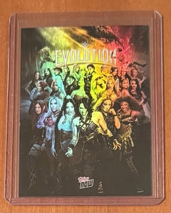 2025 TOPPS NOW WWE #EVOL-SP EVOLUTION - RAINBOW FOIL SHORT PRINT - Picture 1 of 2