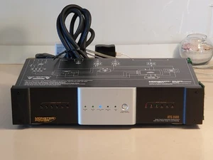 MONSTER POWER HTS 2600 Home Theatre Reference PowerCenter w Clean Power Stage 2 - Picture 1 of 18