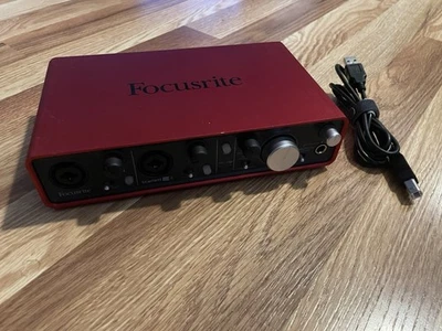 Focusrite Scarlett 2i4 USB Audio Interface 1st Gen with USB Cable - Image 1 of 4