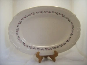 VTG. P.T. TULOWICE MADE IN POLAND 13"x9" OVAL SERVING PLATER - Picture 1 of 4