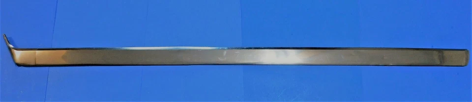 1968 1969 1970 1971 LINCOLN MARK III OEM LOWER ROCKER MOLDING - LH - Image 1 of 4