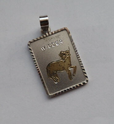 PICCOLO PENDENTE IN ARGENTO USATO DELLO ZODIACO IN TEDESCO (WIDDER) ARIETE - - Immagine 1 di 2