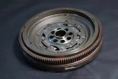 06J105266R AQ Schwungrad Zweimassenschwungrad Audi Q3 8U VW Tiguan 5N 2.0TFSI - Bild 1 von 4