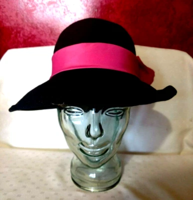 Sombrero de moda de ala ancha de colección de los años 50 negro 100 % lana rosa cinta dramático arco Bollman Foto 1 de 4