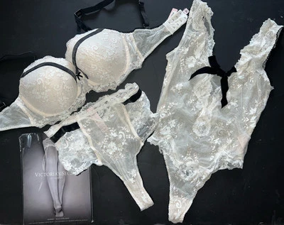Victoria's Secret 32DDD SUJETADOR SET+XS PELUCHE una pieza marfil BLANCO negro encaje terciopelo Foto 1 de 4