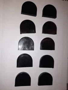 Lot de 10 embouts enveloppants pour fer plat 25x2,5mm noir patin pied chaise - Imagen 1 de 1