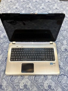 PC HP PAVILION DV7T-6100CTO CORE i5-2410M 2,30 GHz 6 GB RAM 500 GB HDD WIN7 - Imagen 1 de 15