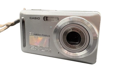 Casio Exilim EX-Z9 Digitakamera Silber 8,1MP 3x Zoom Händler Vintage - Bild 1 von 4