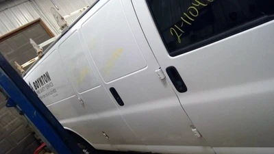 Puerta trasera de pasajero con bisagras delanteras para furgoneta 96-24 Express 2500 10316919 Foto 1 de 4