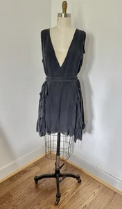 XLNT GR. M-L L’Agence Pur Amour Rüschen Seide Chiffon schwarz Designer Kleid V-Ausschnitt - Bild 1 von 12