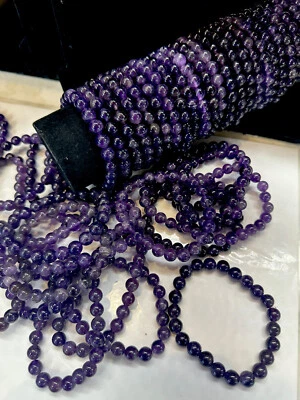 10  Amatista  10  Cornalina 10  Pulseras Ojo de Tigre, Venta al por mayor 30 piezas. Foto 1 de 4