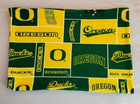 University of Oregon Ducks Pillowcase Laundry Bag Felt 18"x28" Green Yellow Cover
