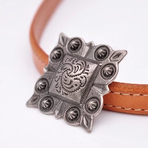 31MM 10pcs WESTERN FLORAL ANTIQUE SLIVER BERRY WALLET BELT LEATHERCRAFT CONCHOS - Picture 1 of 10