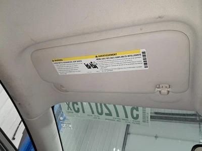 Б/у левый солнцезащитный козырек подходит: 2018 Chevrolet Cruze без подсветки левый класс A - Изображение 1 из 4