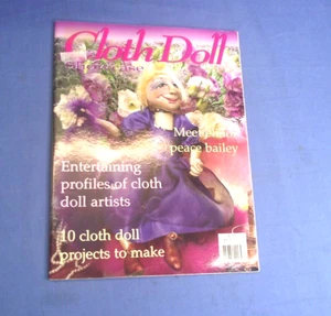 Cloth Doll Showcase Edited By Sophie Webb - Paperback - Imagen 1 de 7