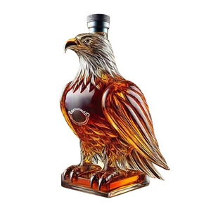 Única jarra de whisky de vidrio EAGLE coleccionable divertida decoración de bar regalos de papá - Imagen 1 de 7
