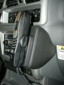 KUDA phone holder for Isuzu Rodeo from 2002 - Zdjęcie 1 z 1